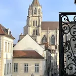 Junior - Le Chene Bleu - Centre Historique *