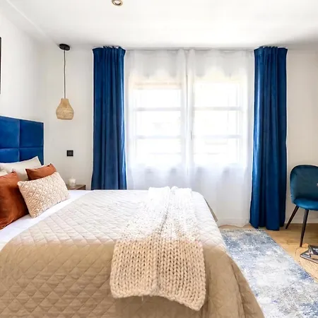 Junior - Le Chene Bleu - Centre Historique *