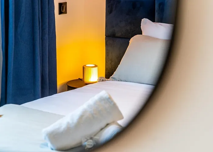 Junior - Le Chene Bleu - Centre Historique