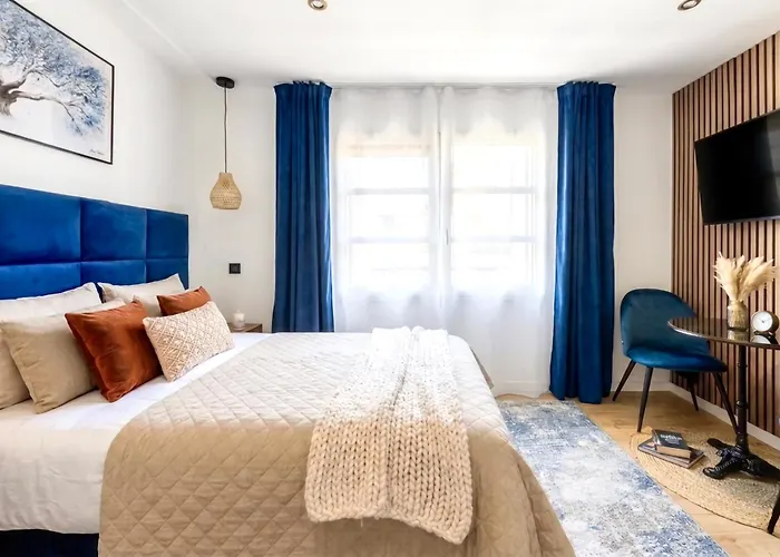 Junior - Le Chene Bleu - Centre Historique *